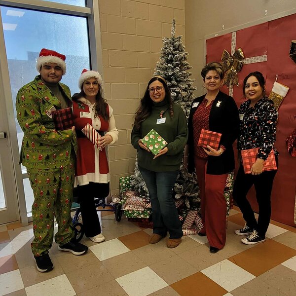 WE HIKE was able to provide toys to underserved at a local elementary school in Christmas 2024