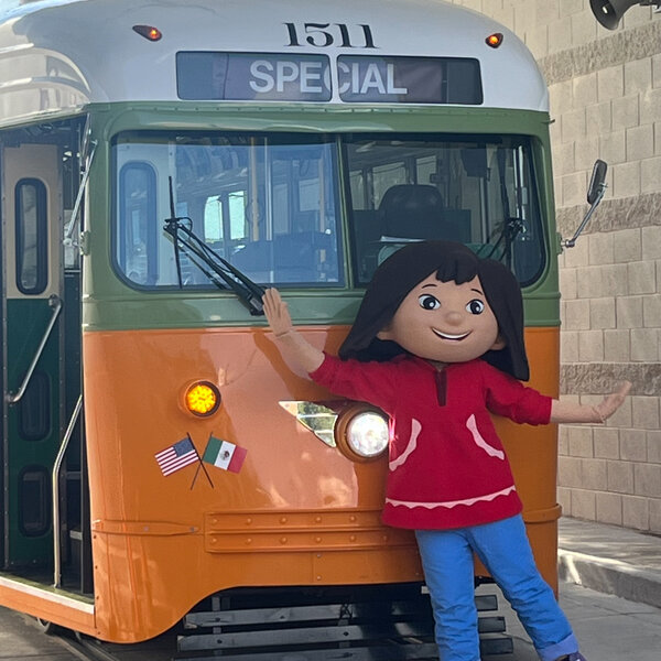 Read and Ride with the El Paso Streetcar