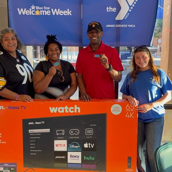 Blue Star Welcome Week Community Resource Fair Raffle Prize Winner