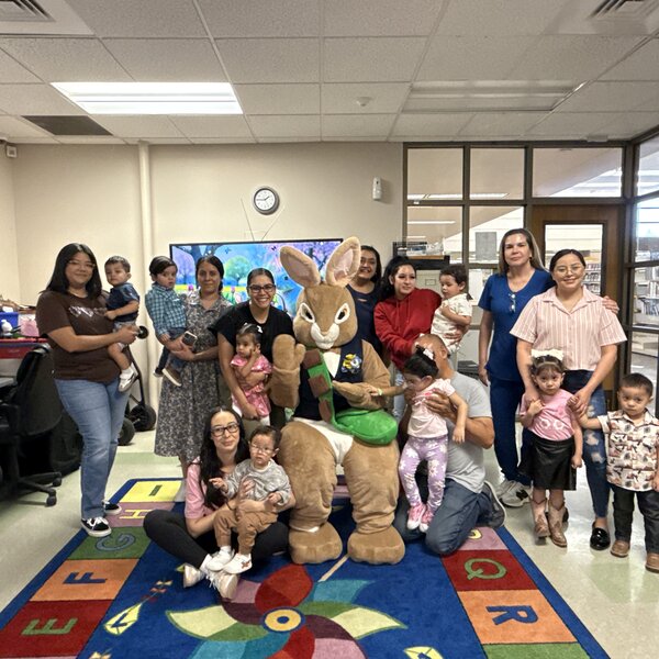 Children play group