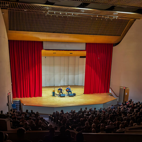 Legendary folk duo Hot Tuna performing in Las Cruces, NM on October 7, 2024. Photo by Bruce Feigenbaum.